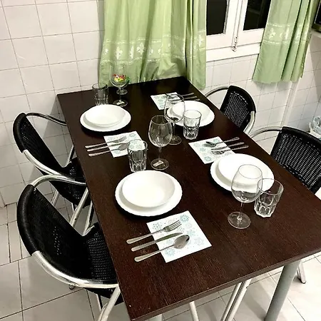 Aparthotel De Svetlana *